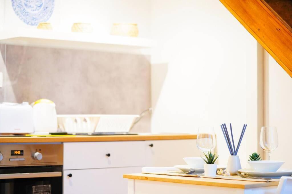 Cosy Two Bedroom Flat In Rottenbiller Str,Sky 布达佩斯 外观 照片