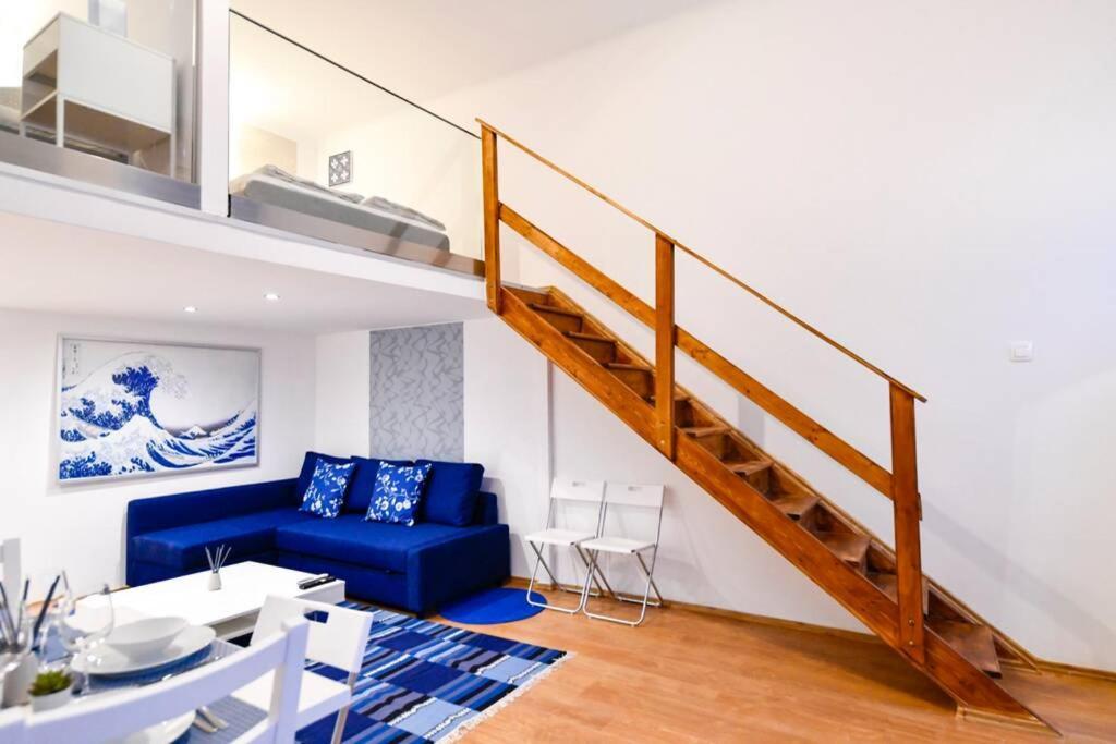 Cosy Two Bedroom Flat In Rottenbiller Str,Sky 布达佩斯 外观 照片